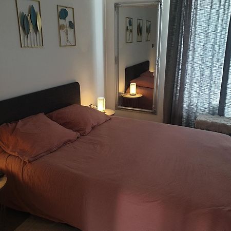 L'Hirondelle Apartment Pre-en-Pail-Saint-Samson ภายนอก รูปภาพ
